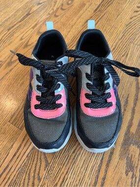 Sketchers Kids Black Sneakers with Pink & Purple Size 1.5